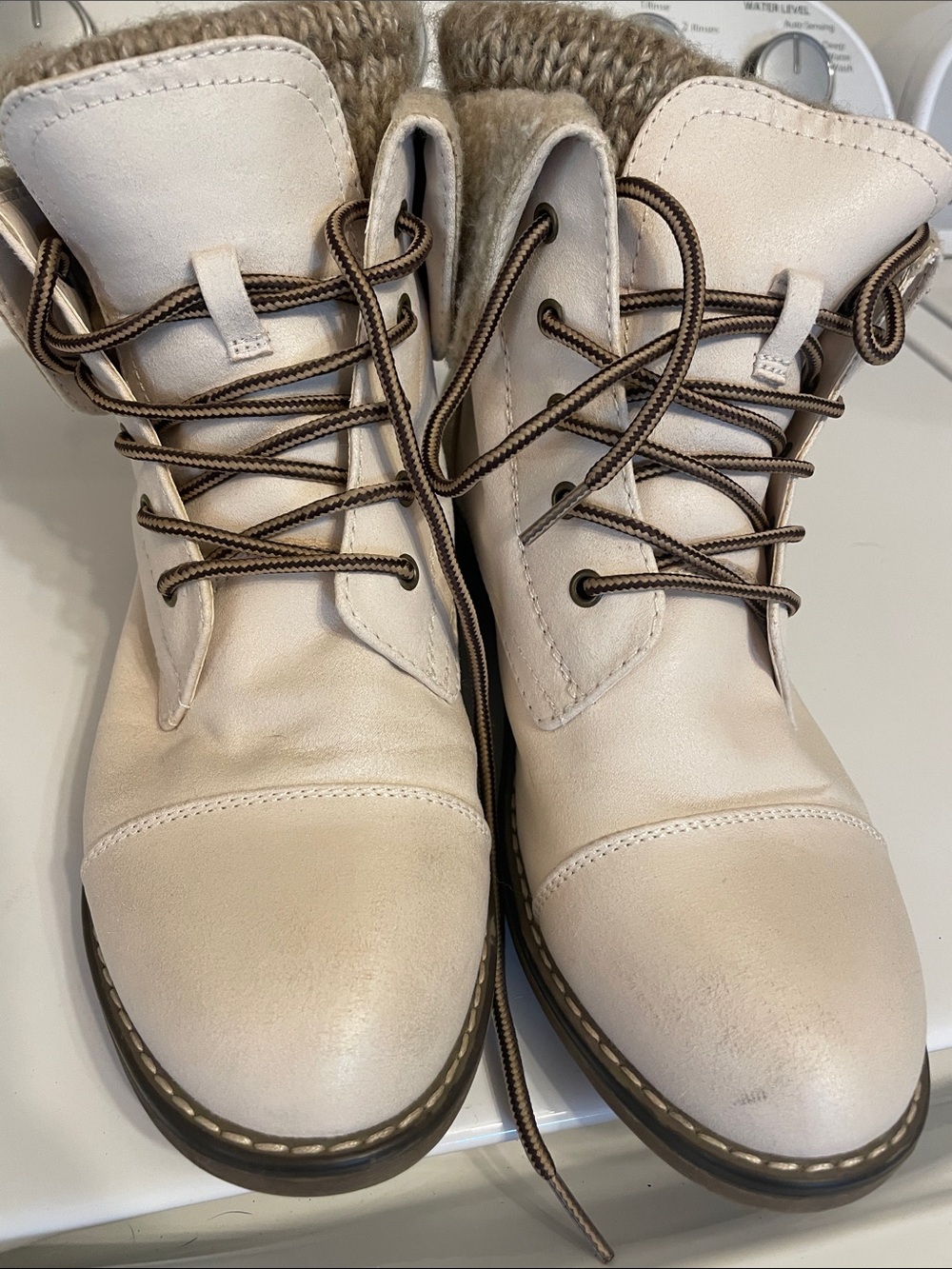 Cliffs by WHITE MOUNTAIN Cream Lace-Up Ankle Boots with Knit Collar